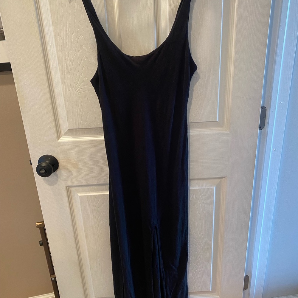 Black Sleeveless Maxi Dress
